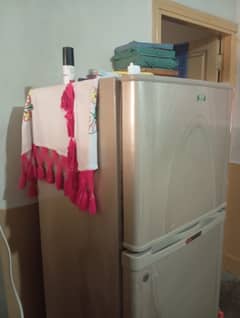 Used dawlance refrigerator for sale