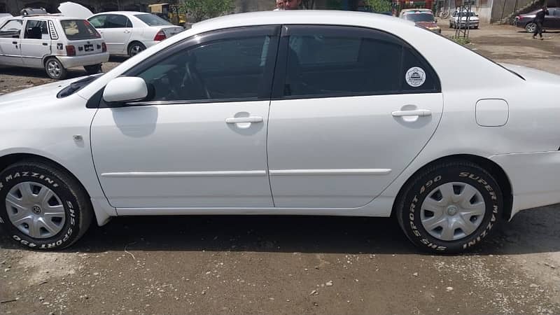 Toyota Corolla XE 2012 3