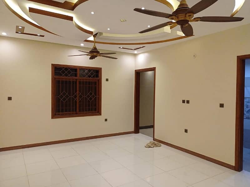 Portion For Sale 3 Bed DD 3rd Floor *Code(12454)* 0