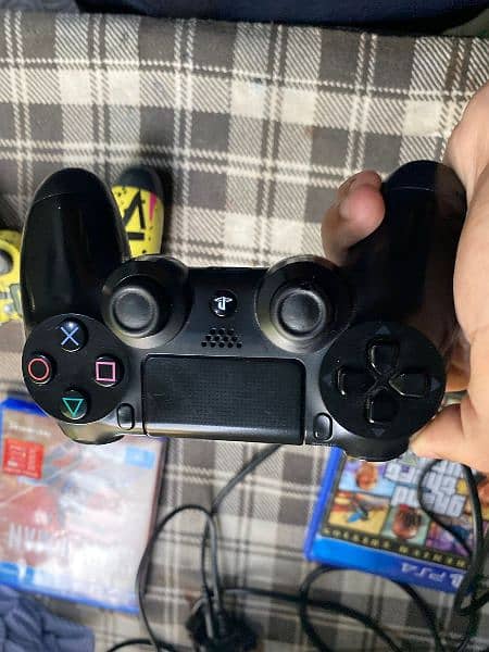 PlayStation 4 Slim 500GB 8