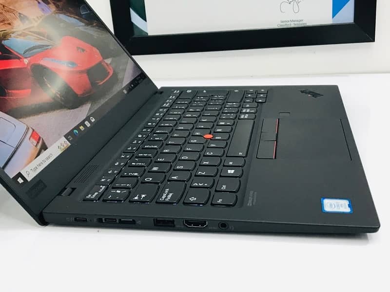 lenovo x1 carbon core i7 8th gen -Quard core- 8 threads-16/256 1