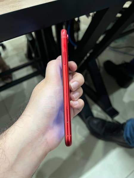 iphone XR JV 3