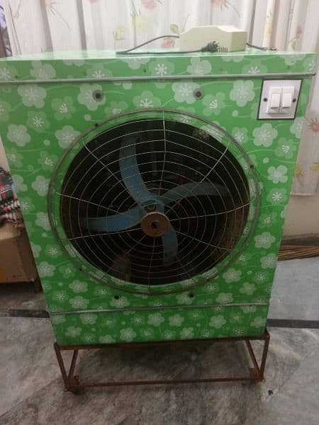 Air Cooler (12 volts) 1