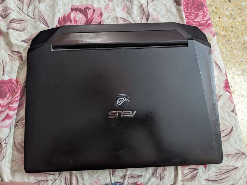 Asus ROG Gaming laptop 0