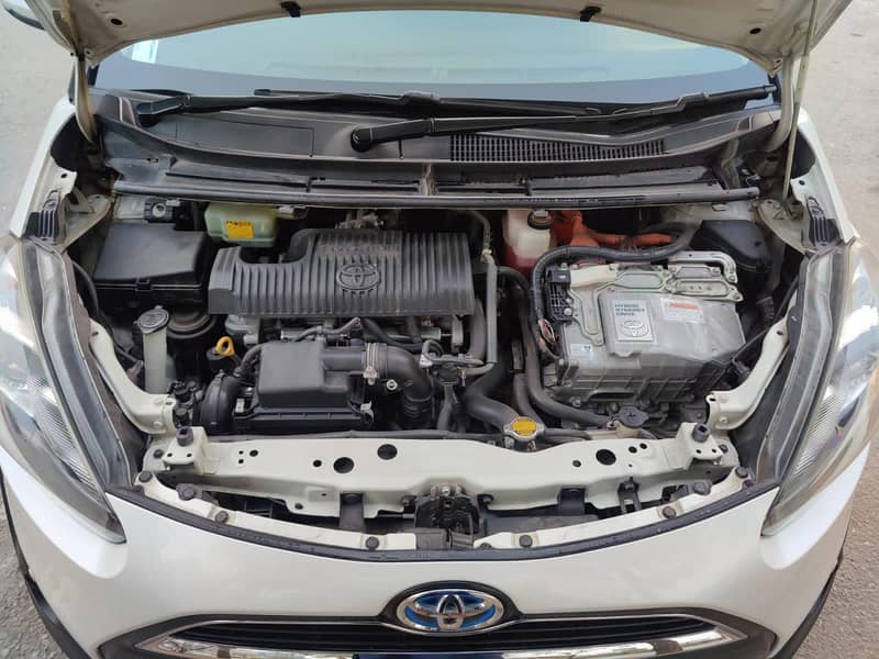 Toyota Sienta X 2016 5