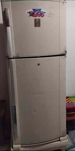 FRIDGE 0