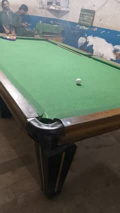 snooker with brlliant seat cherry seat