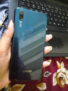 vivo y11  3/32 Gb octacore