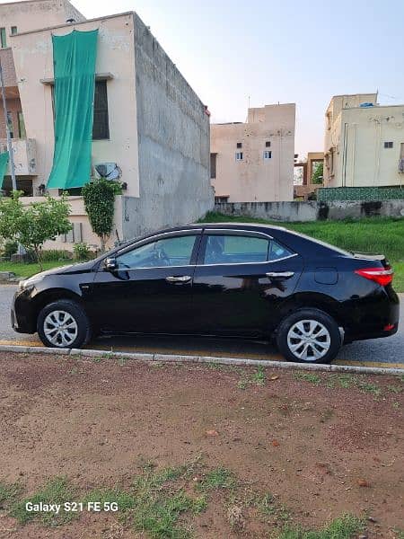 Toyota Corolla GLI 2016  1300CC 12