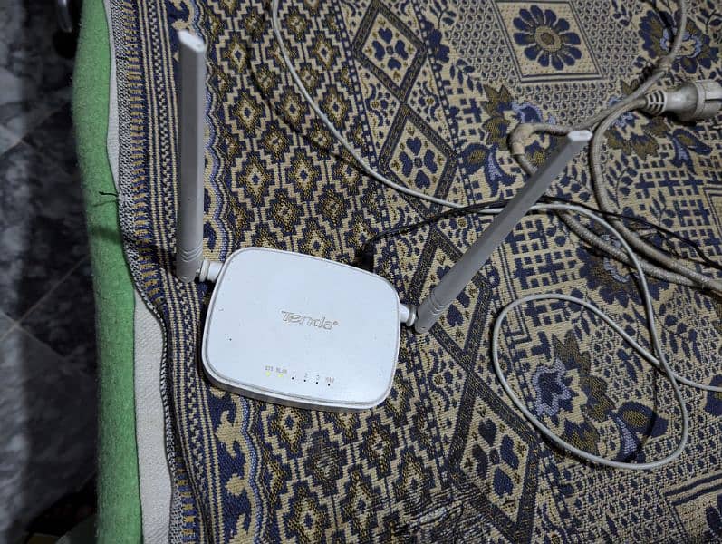 Tenda Router for sale 1