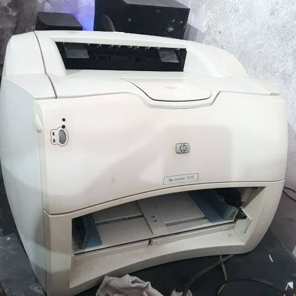 Hp Laserjet 1300 Printer 0