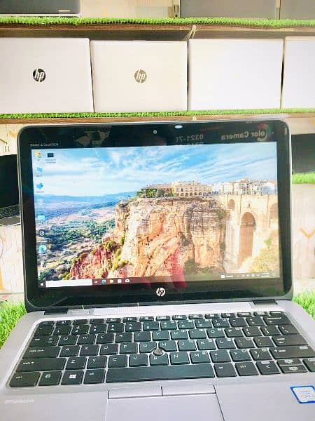 HP Elite Book 820 G I5 6th Generation 8 + SSD 128 + 500 5