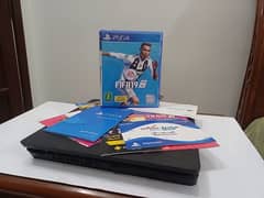 Playstation 4 - Slim 1TB