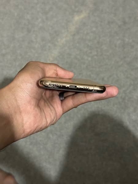 iphone 11 pro 64 gb pta approved 1