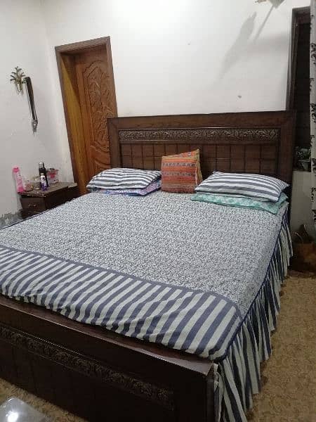 bed / bed set / double bed / king size bed / poshish bed / furniture 5