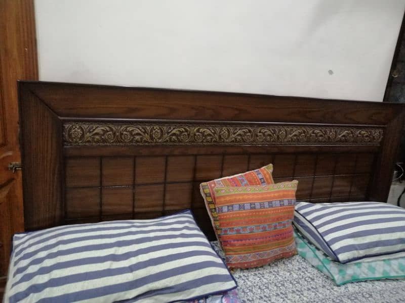 bed / bed set / double bed / king size bed / poshish bed / furniture 7