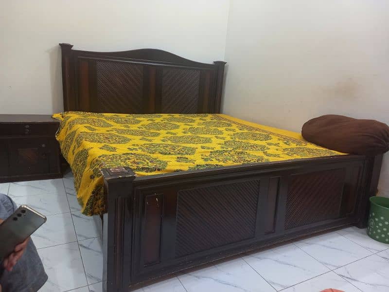 used wooden bed 1