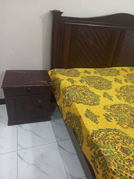 used wooden bed 5