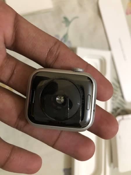 Apple watch series 7 se 5