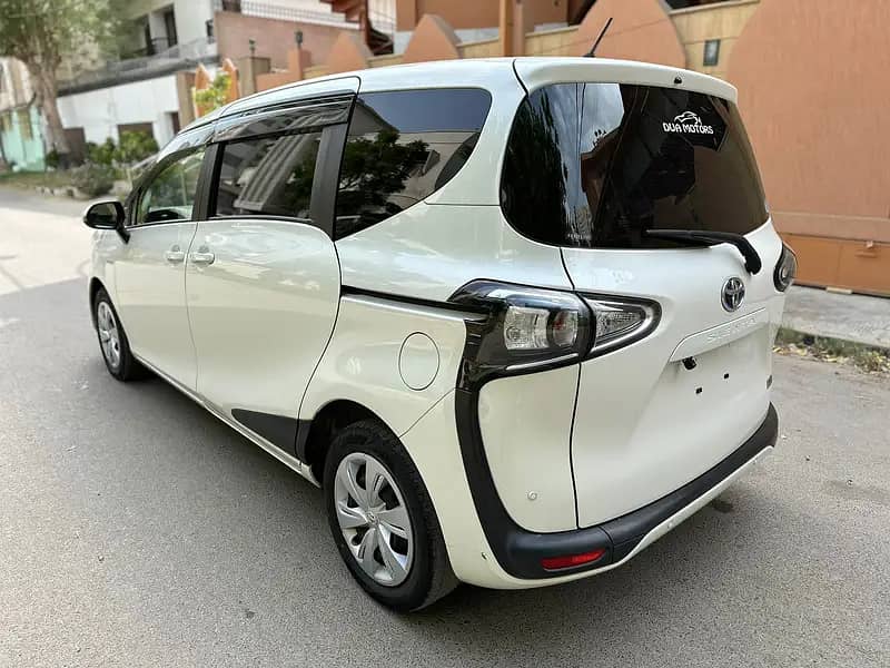 Toyota Sienta G 2018 UNREGISTERED B2B ORIGINAL 8