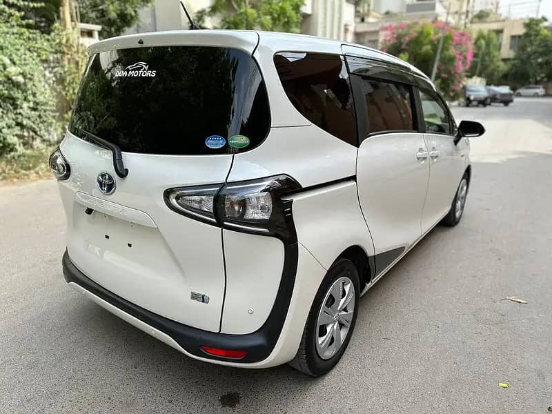 Toyota Sienta G 2018 UNREGISTERED B2B ORIGINAL 9