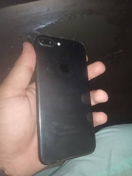 Iphone 7 plus 32GB Pta Approved 1