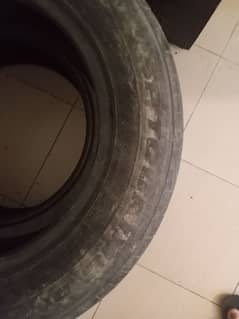 selling car tyre