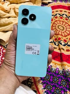 Realme C51 4/64