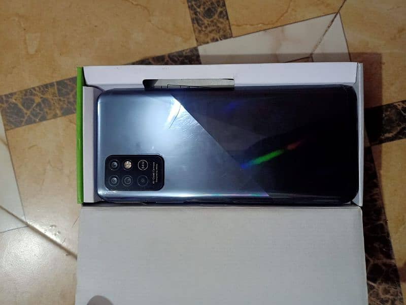 Infinix Note 8 1
