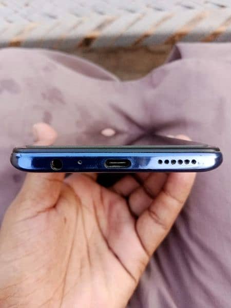 Infinix Note 10 Pro Box With Original Charger 4