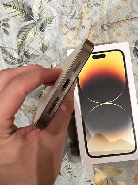 iPhone 14 Pro Max pta approved 6