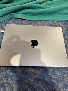 apple macbook pro 14 inch 2021