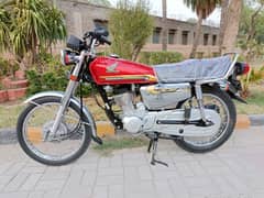 honda 125 special edition like new. .