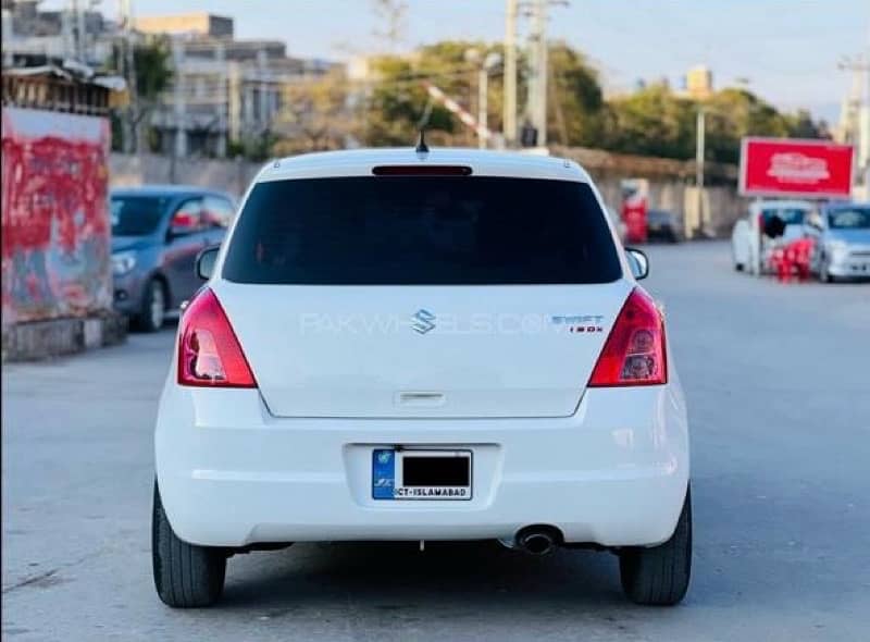 Suzuki Swift 2015 1