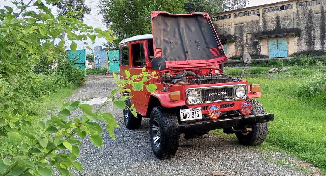 Toyota land cruiser for sale 4