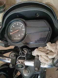 Suzuki 110 only 2000 km driven 0