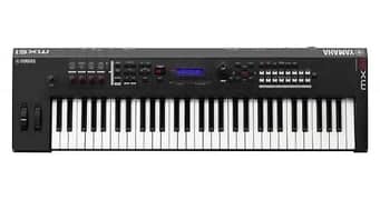 Yamaha MX61 Motif Synthesizer, 61-Key with Original Gig Bag