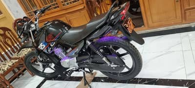 Yamaha YbrG black colour lush condition