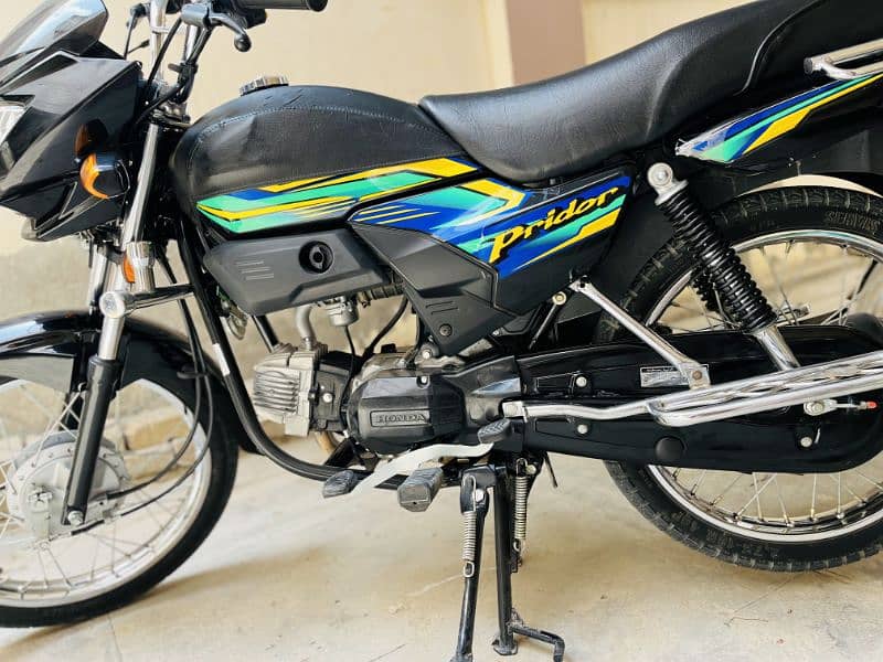 100 HONDA Pridor New Condition BLACK COLOUR WITH SMARTCARD 2