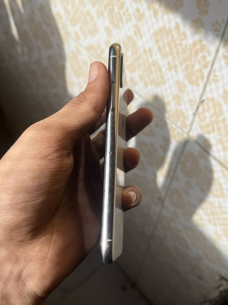 Iphone x 64gb pta approved 2