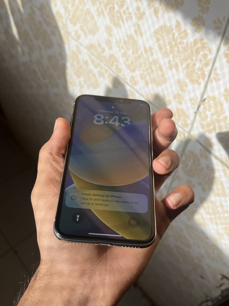 Iphone x 64gb pta approved 4