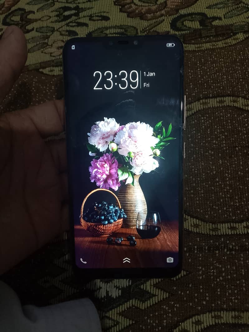 Vivo Y81S 0