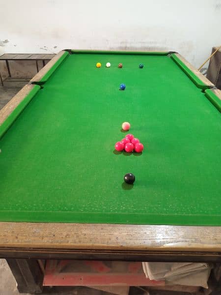 5 by 10 Snooker table 0