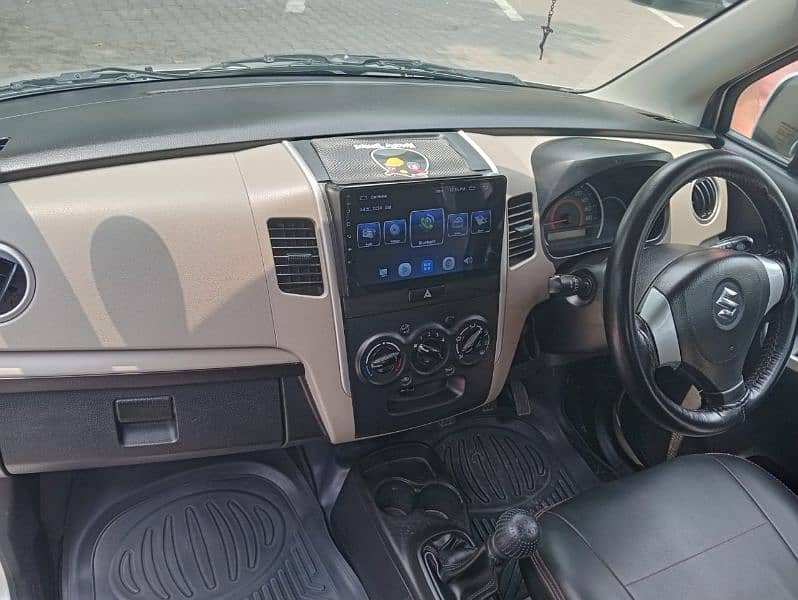 Suzuki Wagon R 2019 5