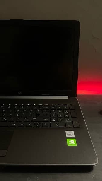 HP laptop 15 ,CORE i5 gen 10th , 1000 Gb HHD , 2 GB Nvidia card 8