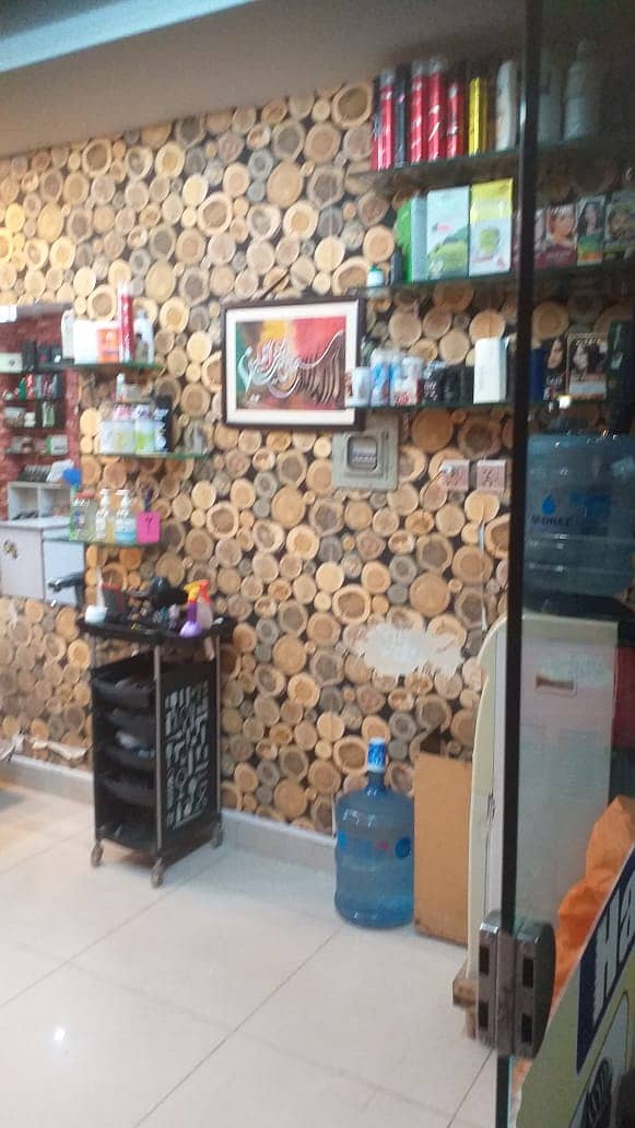 Running Barber Shop for sale in PWD 2