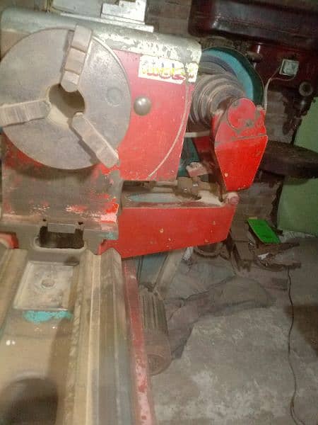 lathe machine 6.5 foot 1