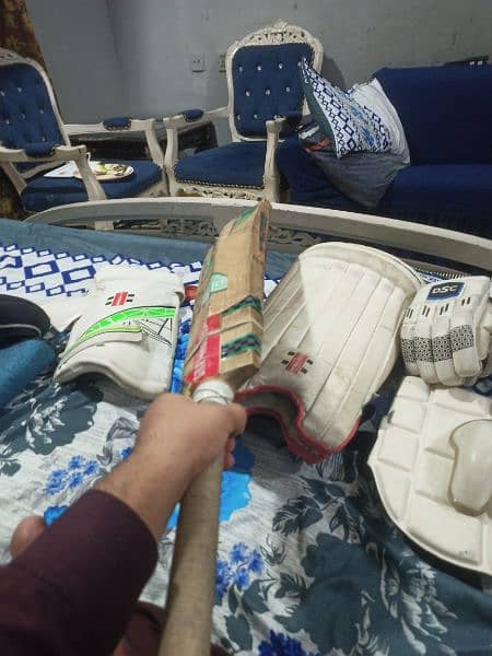 cricket hardball kit new condition bat guard Thai pads halmet all 11