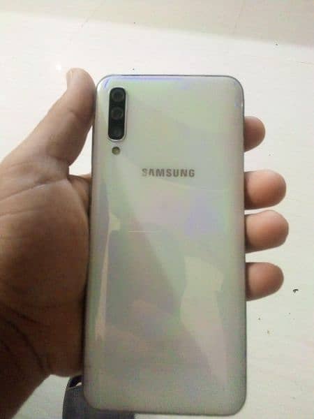 Samsung a50 2