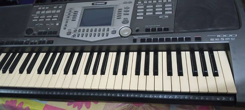 Yamaha PSR 1000 Profesional Piano Yamaha Keyboard Casio Roland Korg 1